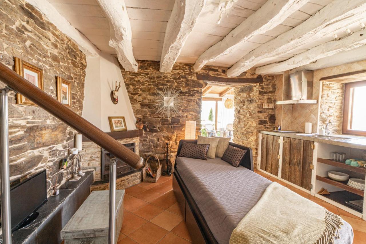 Complejo Rural Lar De Vies Vendégház A Pontenova Kültér fotó
